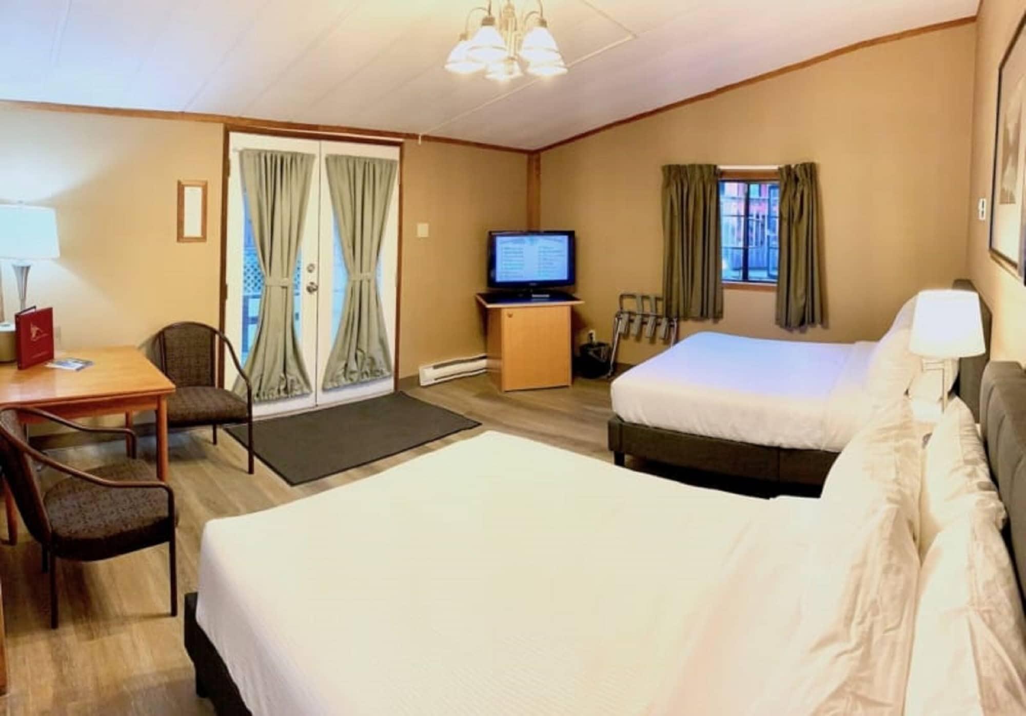 Sunwapta Falls Rocky Mountain Lodge ジャスパー エクステリア 写真
